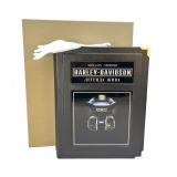 Харли Дэвидсон. Легенда жива (в коробе)