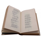 Владимир Высоцкий собрание сочинений в 2 томах в кожаном футляре.